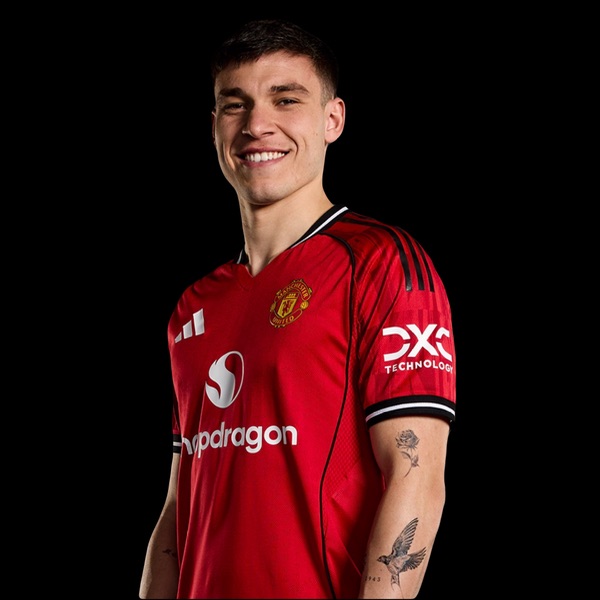 Technical Review, Statistics, and History of Manchester United’s Manuel Ugarte: From Childhood to Stardom